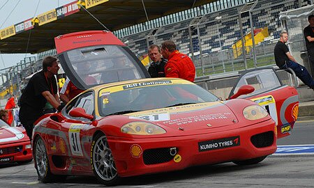 Ferrari хочет попасть в Книгу рекордов Гиннесса