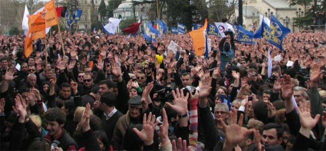 Грузинская оппозиция подняла на бунт провинции