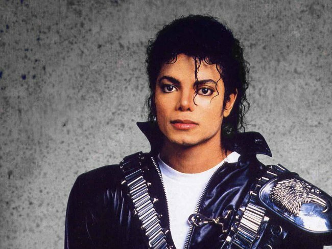 Следствие: Майкла Джексона убили уколом в шею