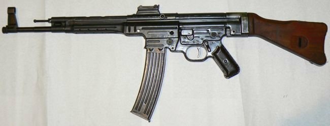 История возникновения штурмовой винтовки  МР-43