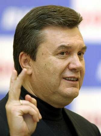 Янукович не сделает русский язык государственным и не продлит аренду ЧФ
