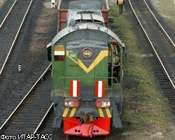 В Вологодской области 5-летнюю девочку бросили под поезд, ребенок погиб