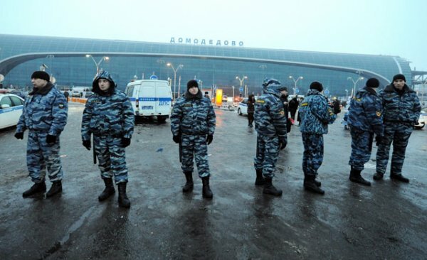 В столичном аэропорту Домодедово прогремел взрыв, есть погибшие