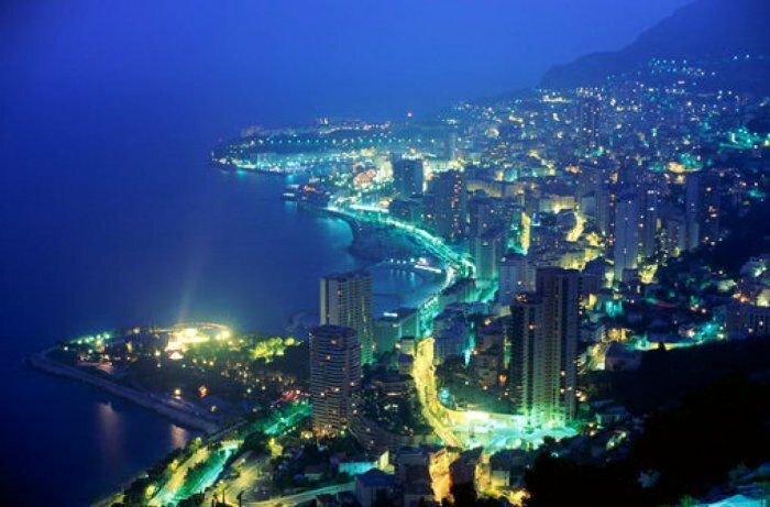 Монако увеличивается за счет моря