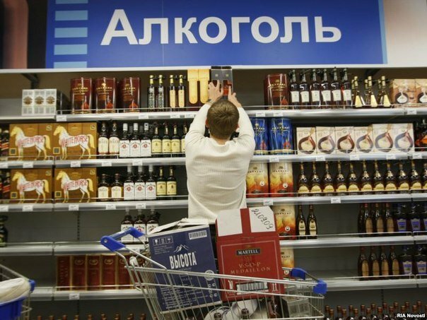 Продажа алкогольных напитков будет запрещена в продуктовых магазинах