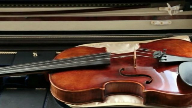 На автомобильной парковке была похищена скрипка Страдивари