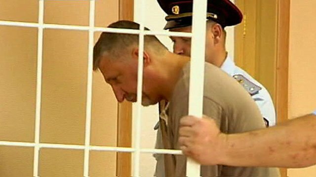 Водителя, избившего до смерти пожилого пешехода, посадили на 11 лет Водителя, избившего до смерти пожилого пешехода, посадили на 11 лет