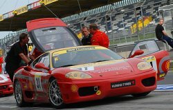 Ferrari хочет попасть в Книгу рекордов Гиннесса