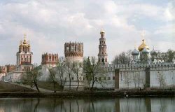 Монастыри Москвы - духовные и культурные памятники старины
