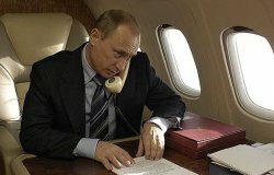 Как позвонить Медведеву и Путину