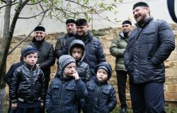 Русских детей отдадут на усыновление северокавказским семьям