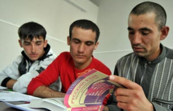 У мигрантов нет денег на экзамен по русскому языку