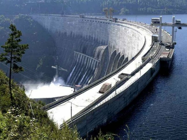 На Саяно-Шушенской ГЭС пропали 54 человека