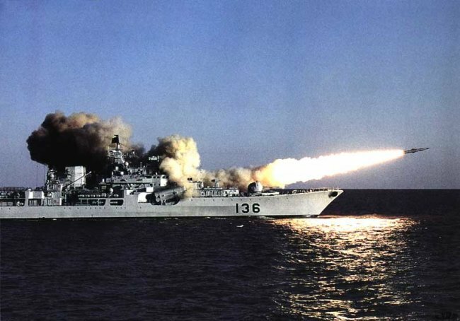 Ударная сила: Крылатая ракета (противокорабельный ракетный комплекс с крылатой ракетой 3М-80 "Москит")