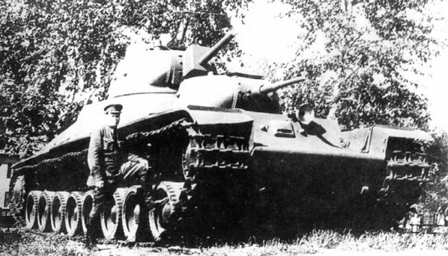 Тяжелый экспериментальный танк Т-100
