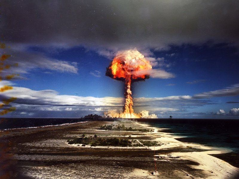 Новый ролик Северной Кореи: Обама сгорает в облаке ядерного взрыва под саундтрек из Oblivion