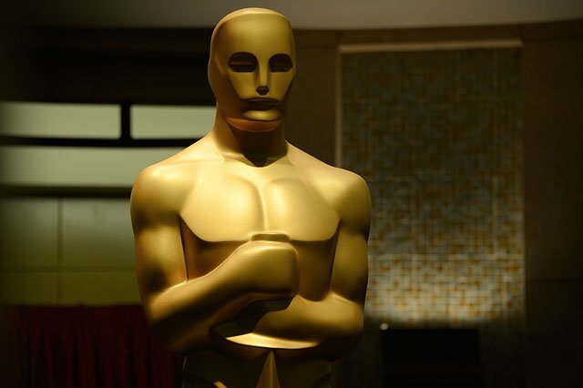На неврученной статуэтке "Оскара" уже выгравировано имя ди Каприо